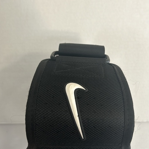 Nike structured training belt weight lifting size S - Picture 3 of 4